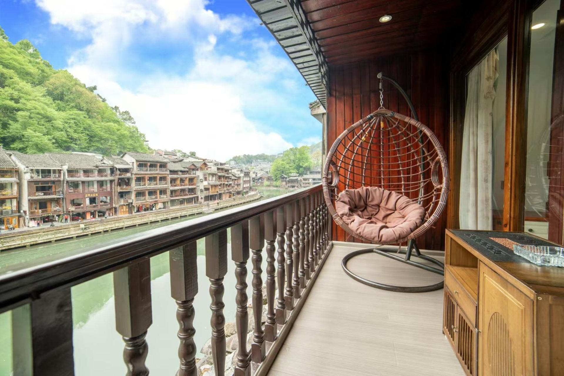 Fenghuang Ancient Town Lazy Cat Riverside Inn Luaran gambar