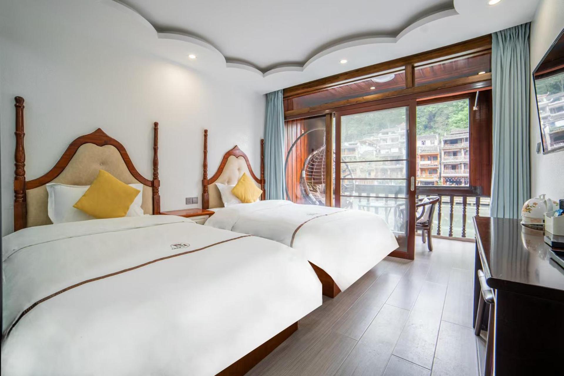 Fenghuang Ancient Town Lazy Cat Riverside Inn Luaran gambar